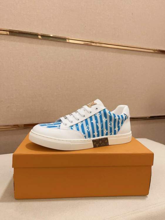 Picture of Louis Vuitton Shoes _SKULVsz38-45mnf0112116806